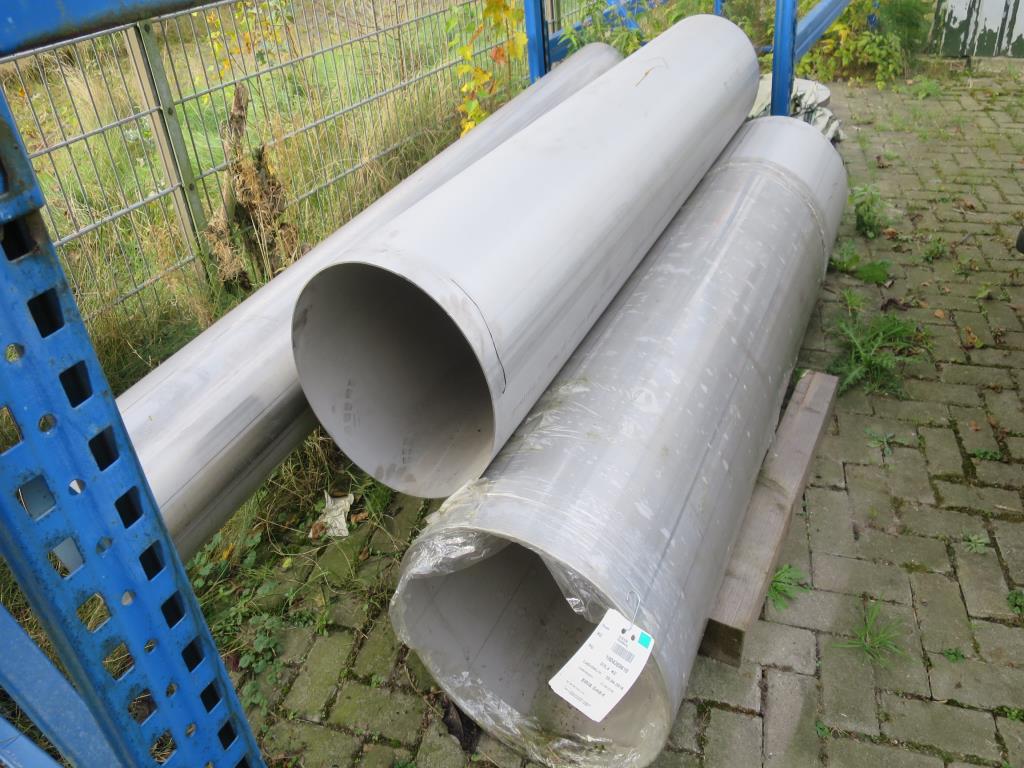 well-maintained metal working machines-2