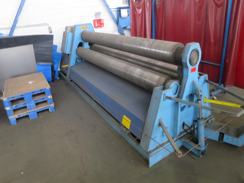 well-maintained metal working machines-3