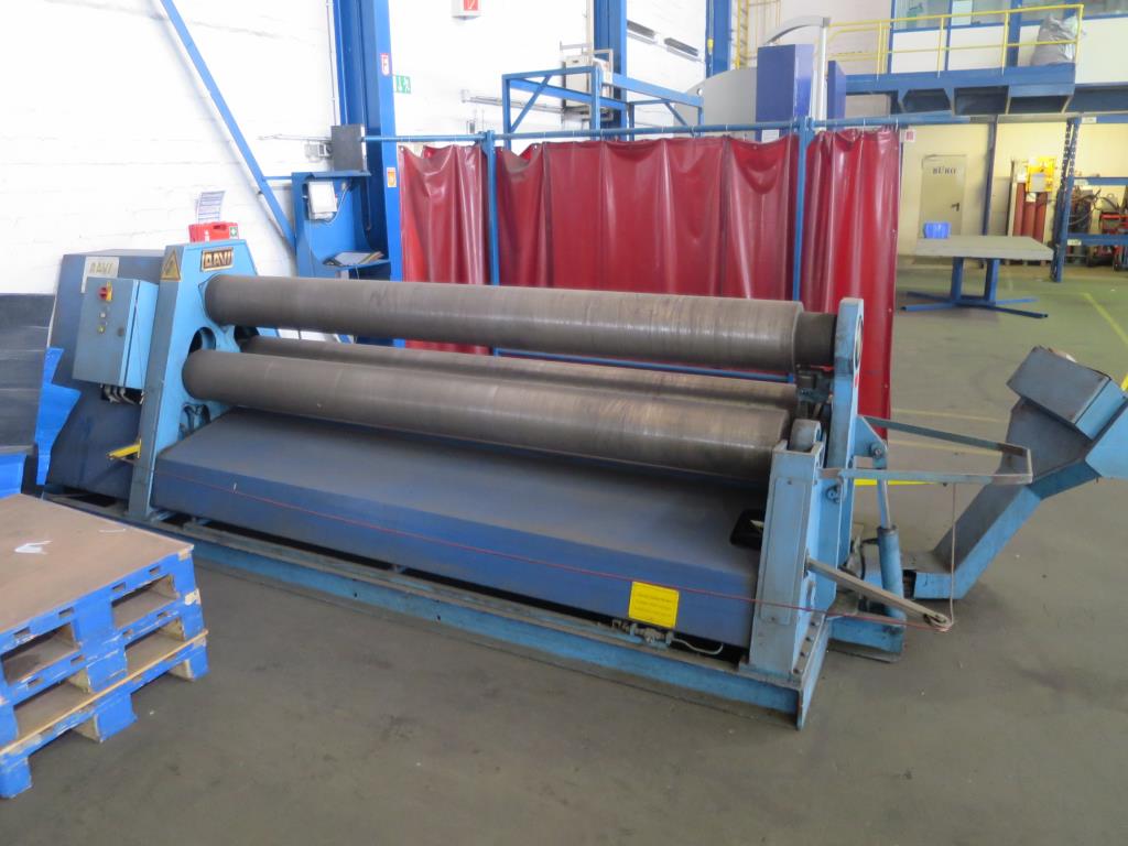 well-maintained metal working machines-4