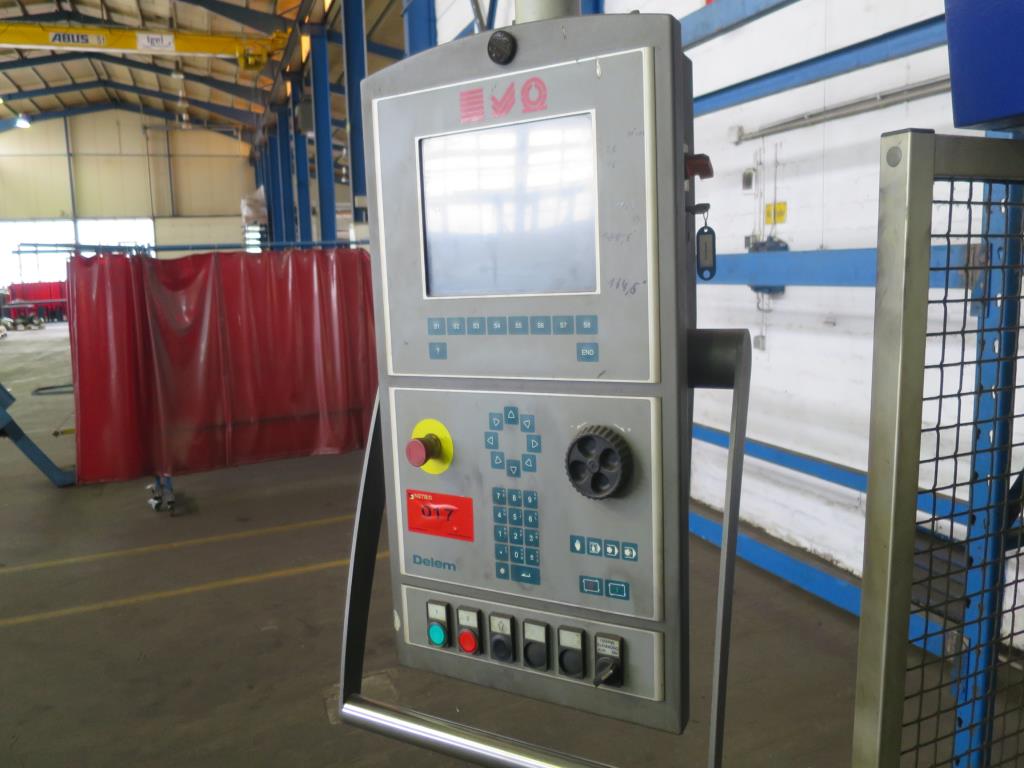 well-maintained metal working machines-3