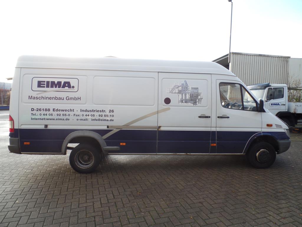 dobro vzdrževani stroji za obdelavo kovin.-4