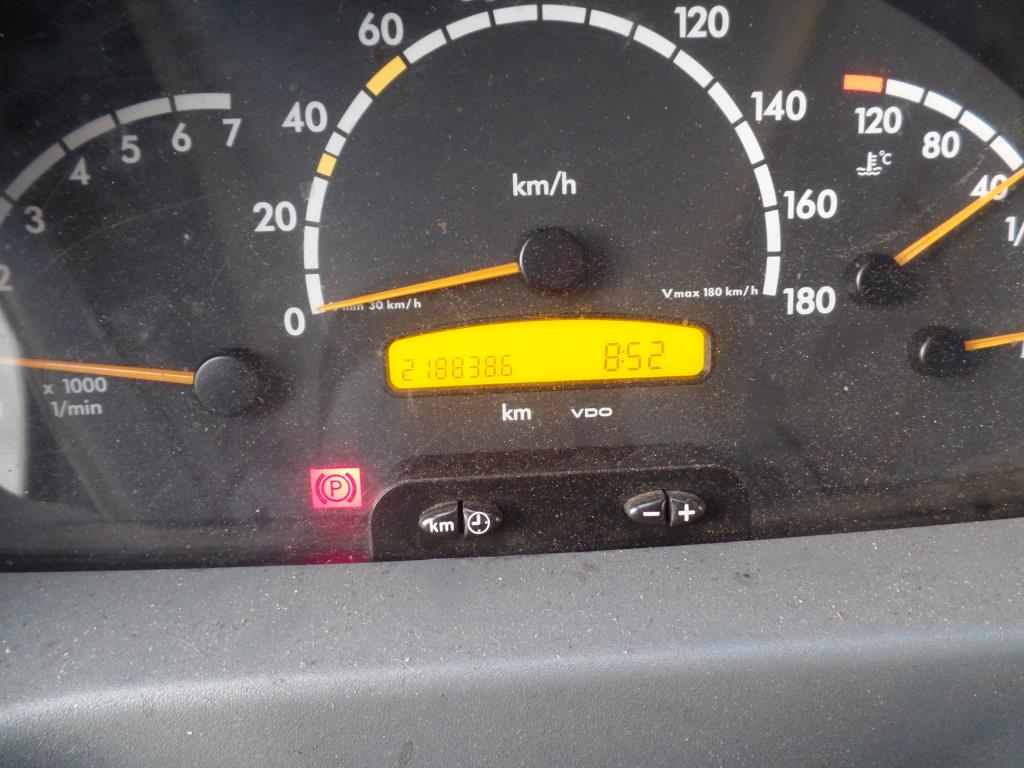 dobro vzdrževani stroji za obdelavo kovin.-7