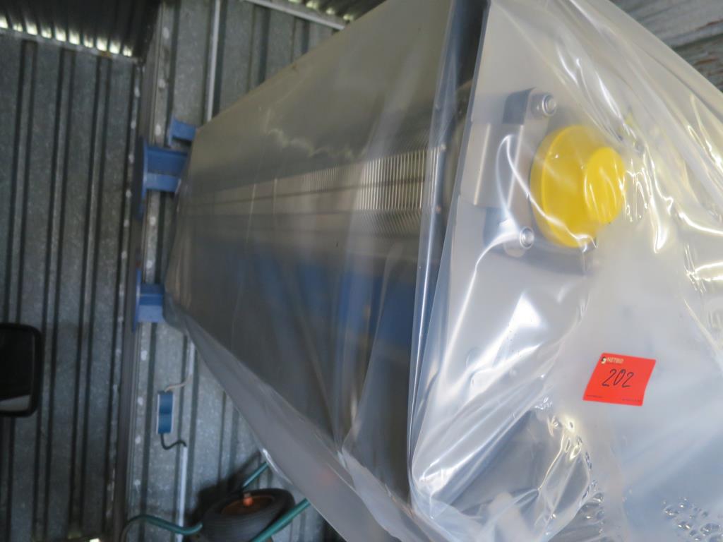 dobro vzdrževani stroji za obdelavo kovin.-2