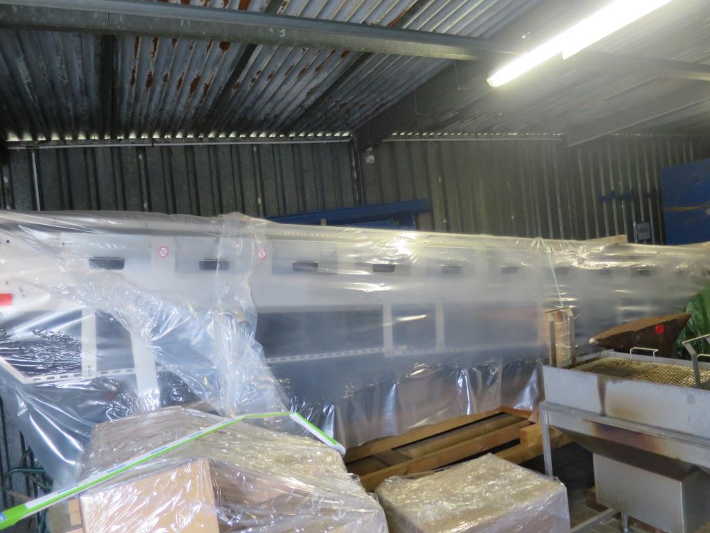 dobro vzdrževani stroji za obdelavo kovin.-3