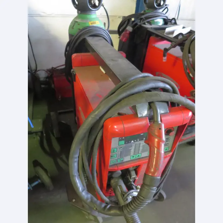 well-maintained metal working machines-1