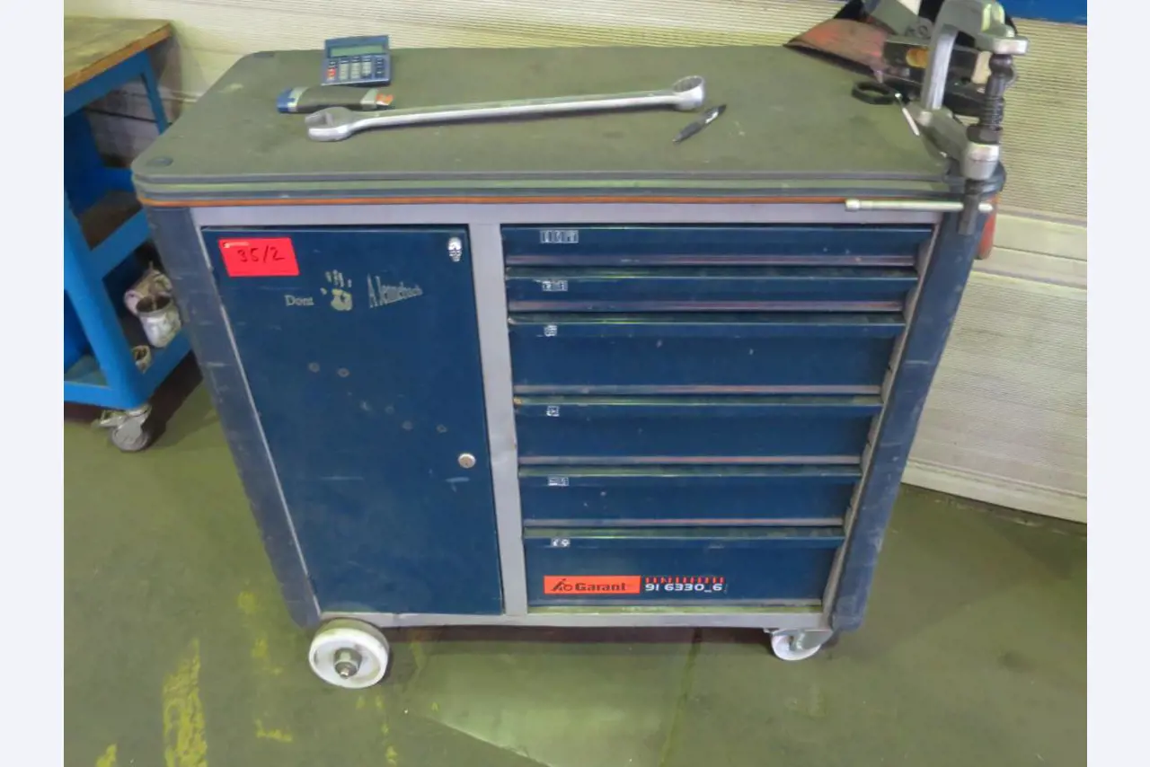 well-maintained metal working machines-1