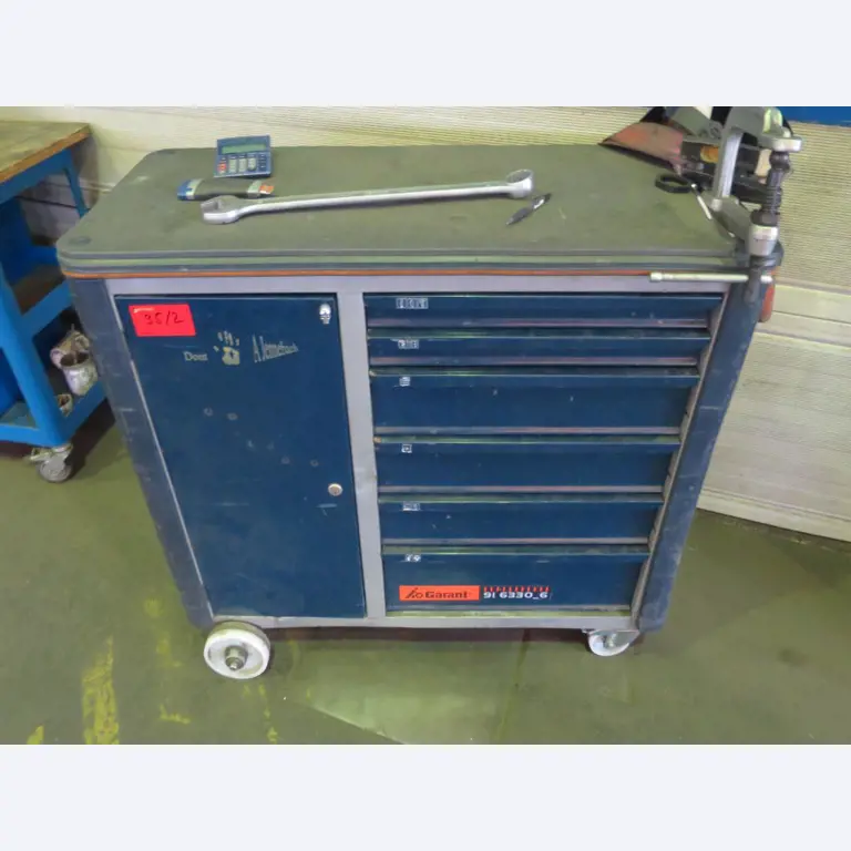 well-maintained metal working machines-1