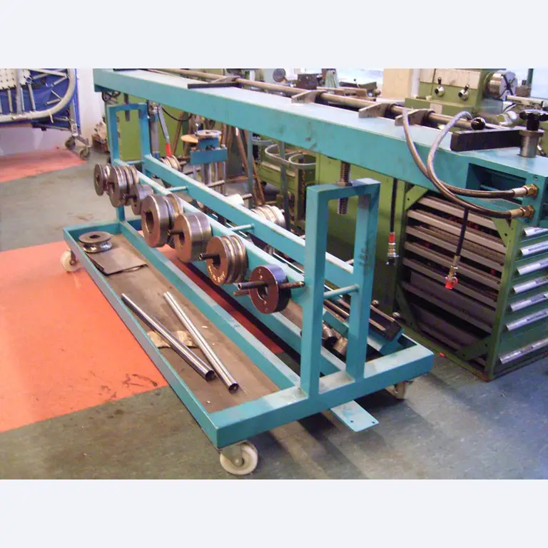 well-maintained workshop equipment -13