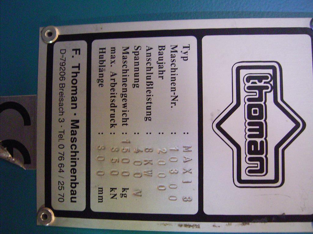 well-maintained workshop equipment -7