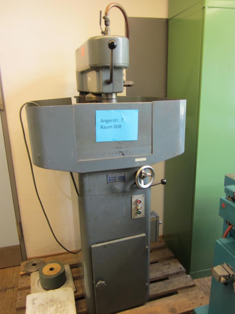 équipement d'atelier bien entretenu-1