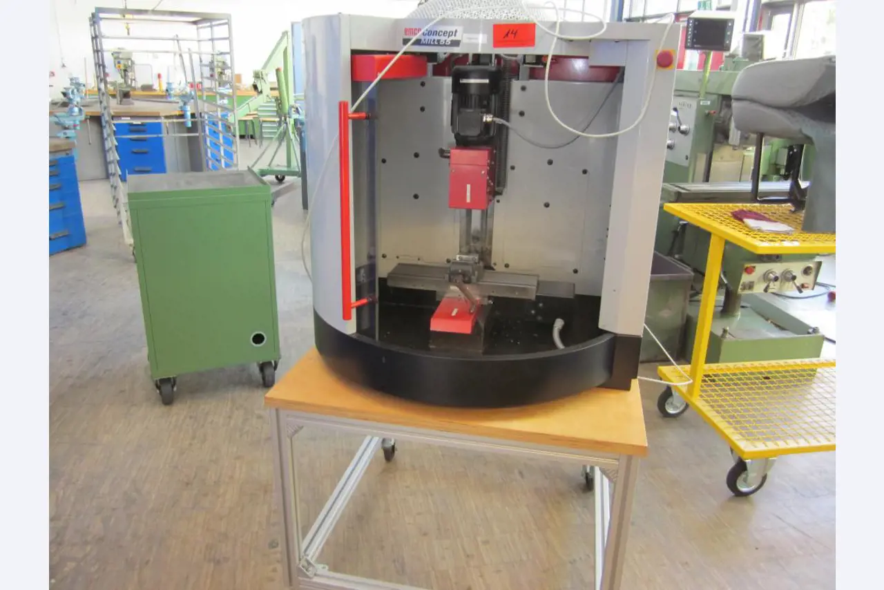 well-maintained workshop equipment -4