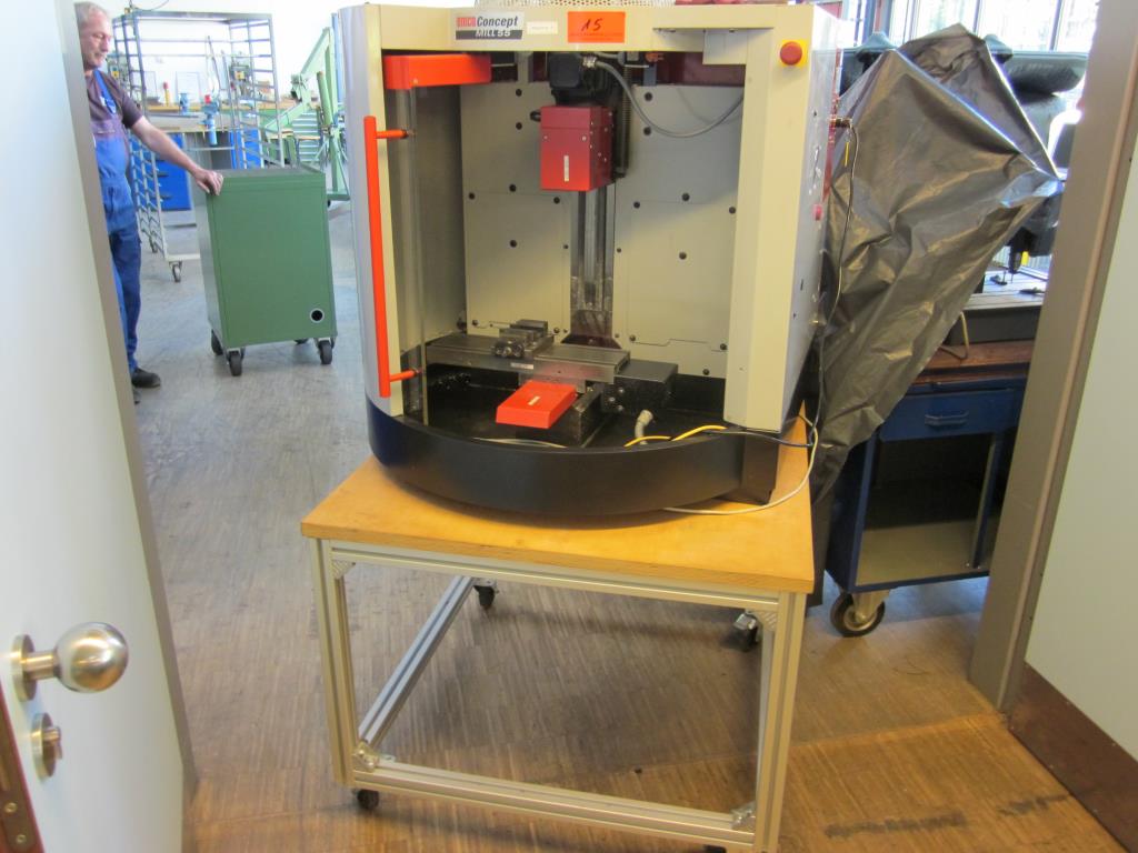 gepflegte Werkstattausstattung-1