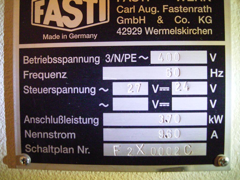 équipement d'atelier bien entretenu-7