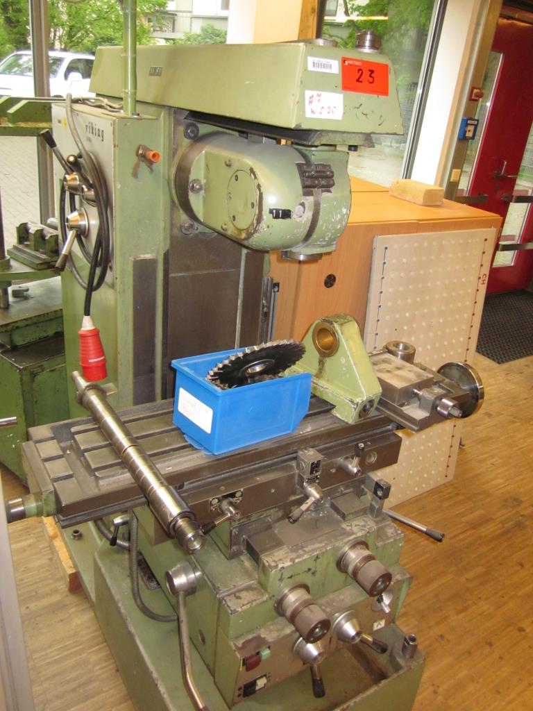 well-maintained workshop equipment -20