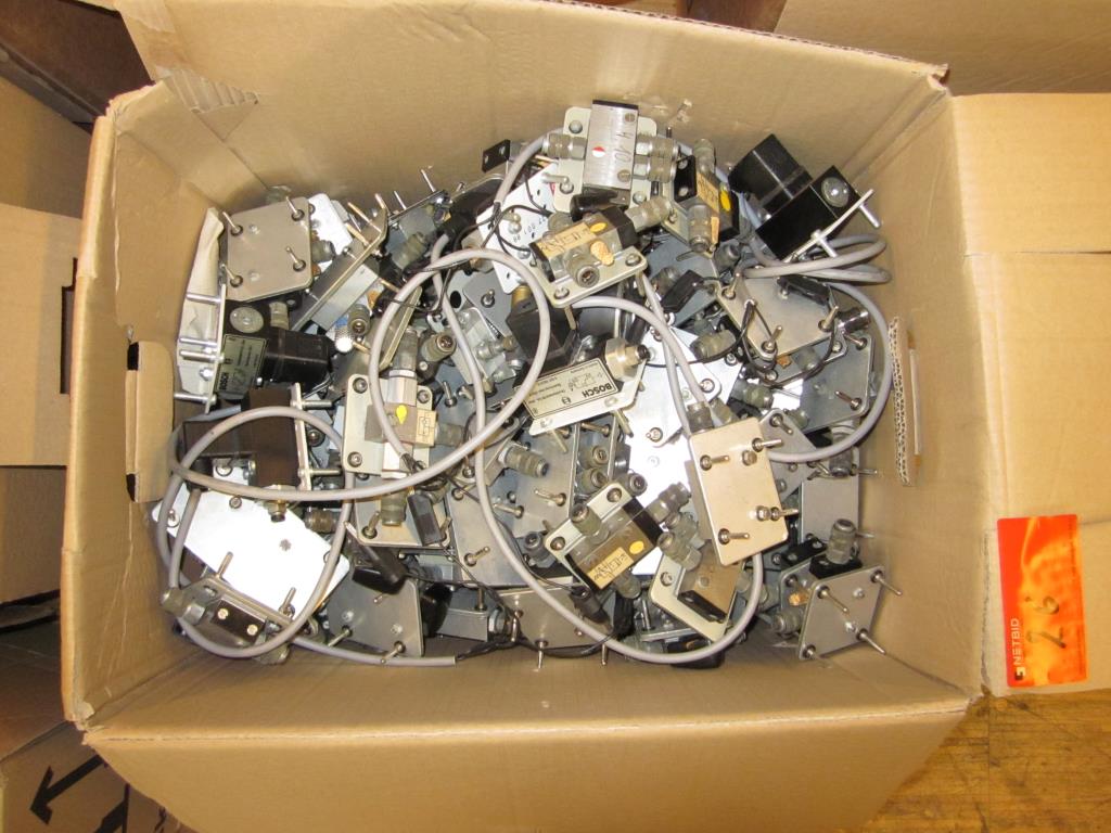 well-maintained workshop equipment -10