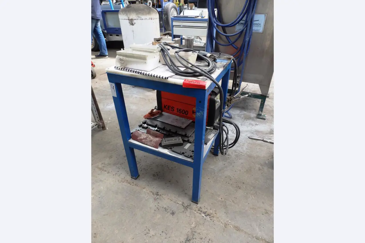 warehouse machinery -1