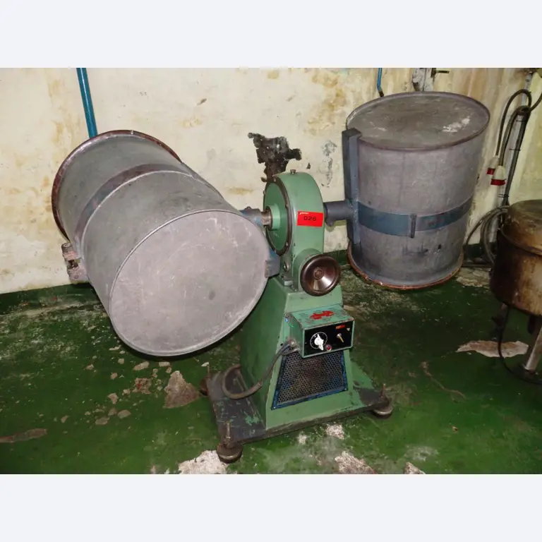 La maquinaria para fabricación de piezas en plástico mediante inyección-1