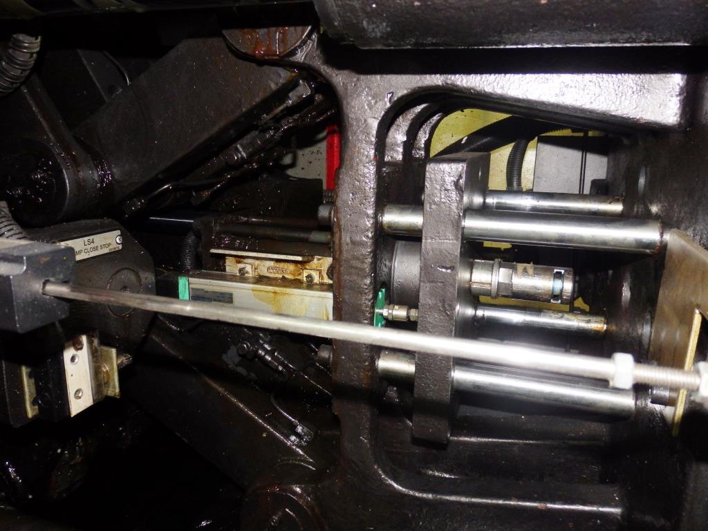 Molds and tool making machinery-5