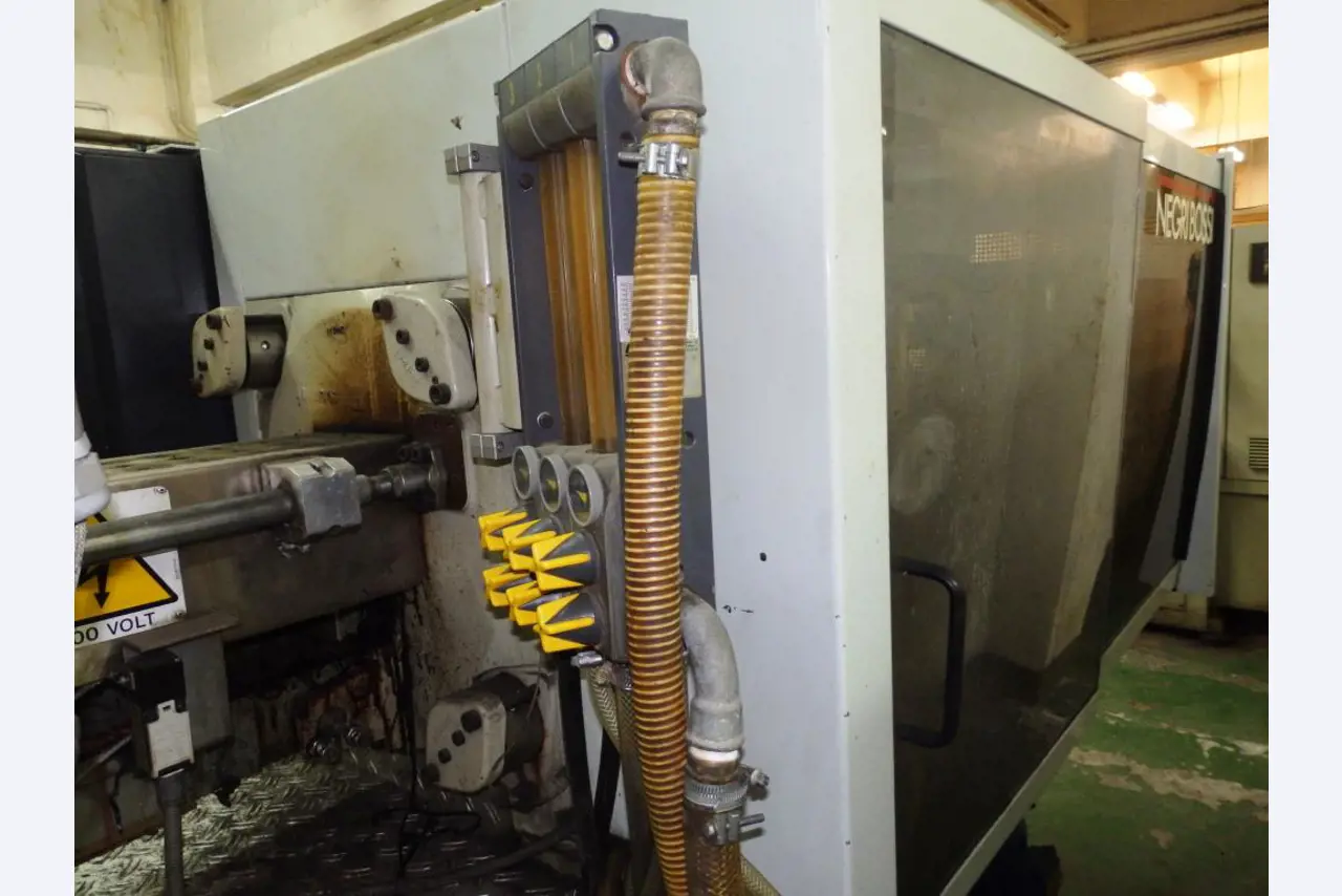 Molds and tool making machinery-6