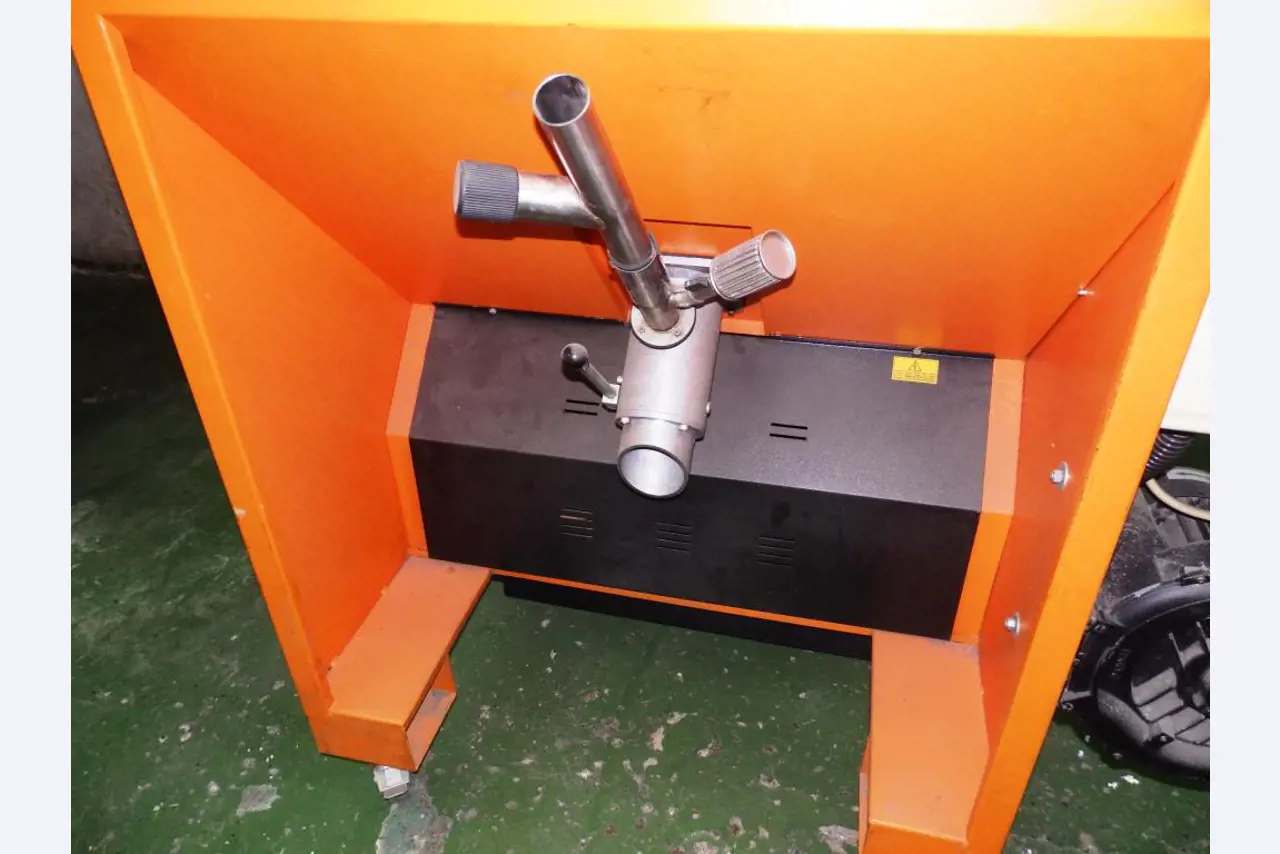 Molds and toll making machinery-2