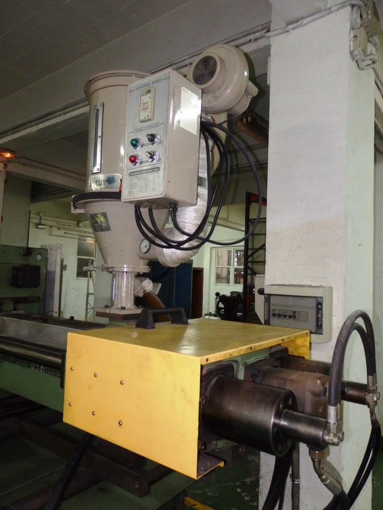 Molds and tool making machinery-2