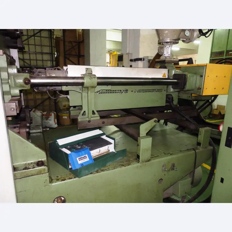 Molds and toll making machinery-4