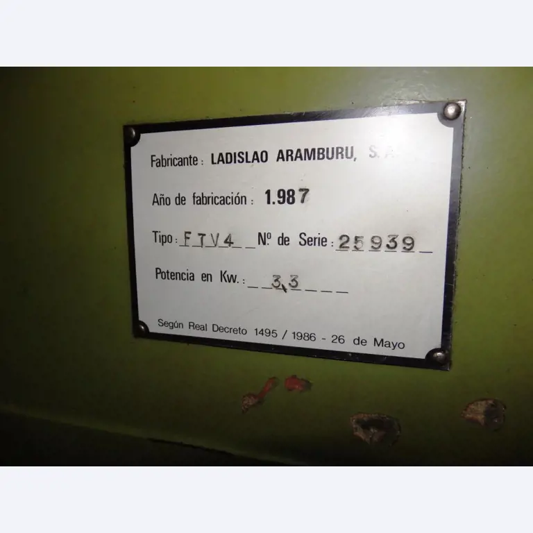 Molds and toll making machinery-4