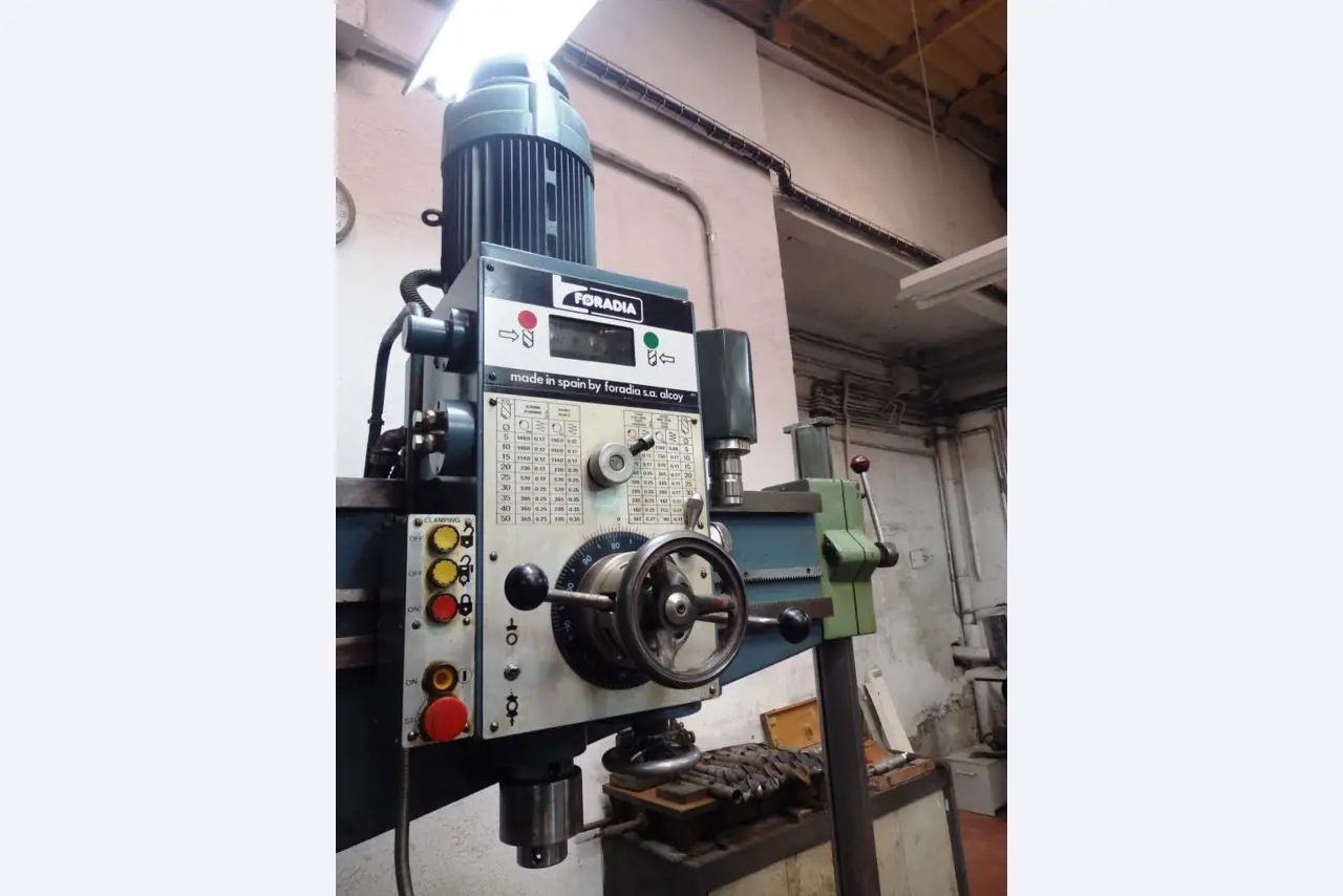 Molds and tool making machinery-4