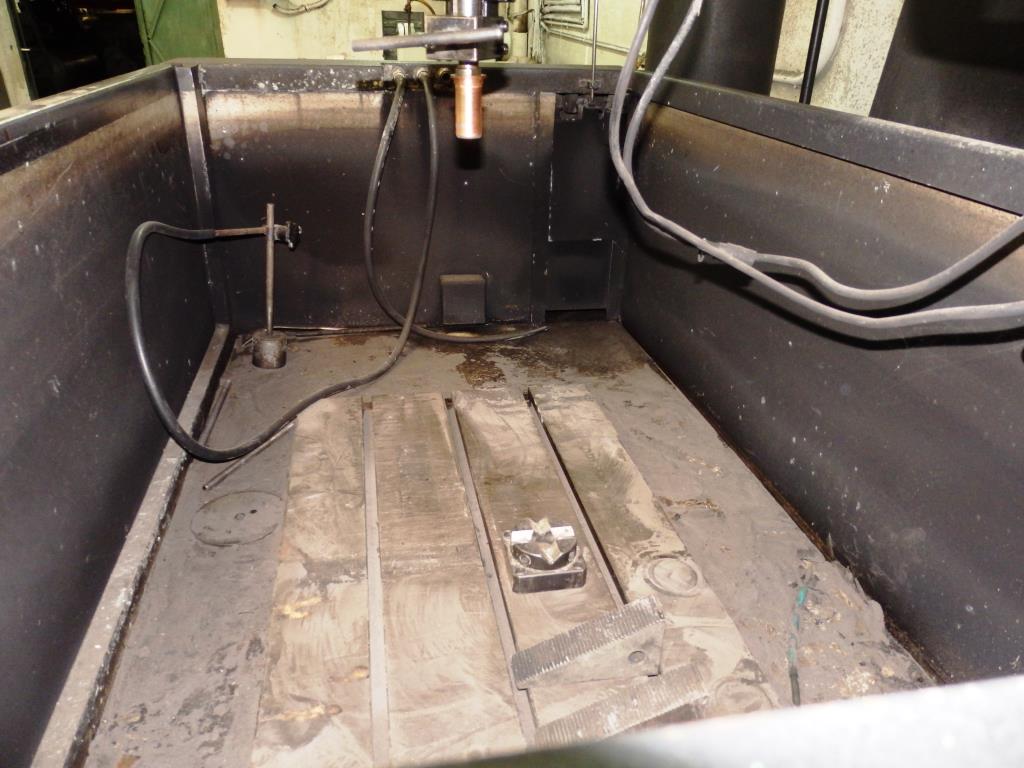 Molds and tool making machinery-4