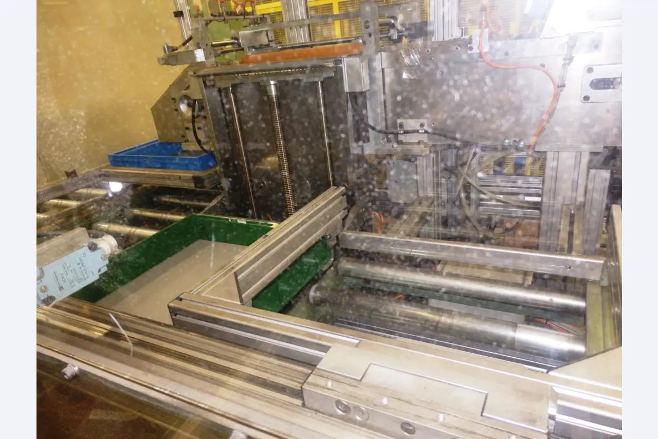 maquinaria para embalaje y emblistado de pilas eléctricas-13