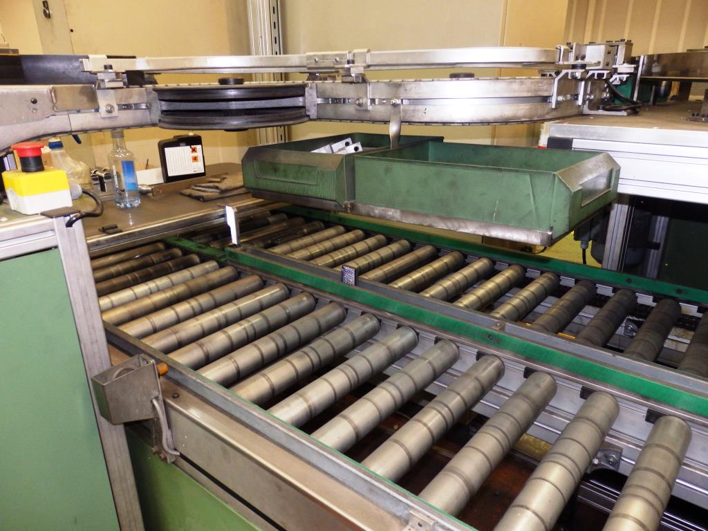 Installations pour l'emballage et le conditionnement sous blister de piles-17