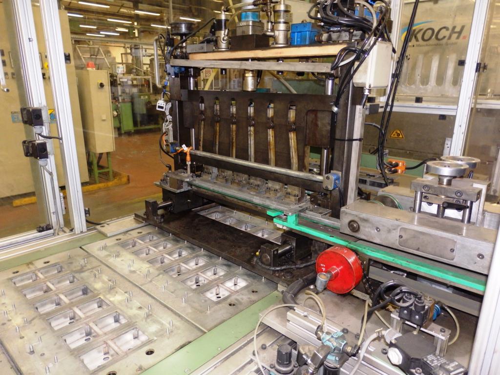 Installations pour l'emballage et le conditionnement sous blister de piles-21