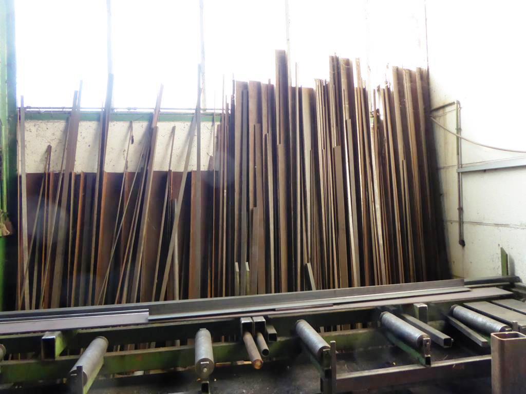 Máquinas usadas para trabalhar metais-4