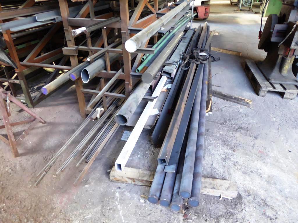 Máquinas usadas para trabalhar metais-5