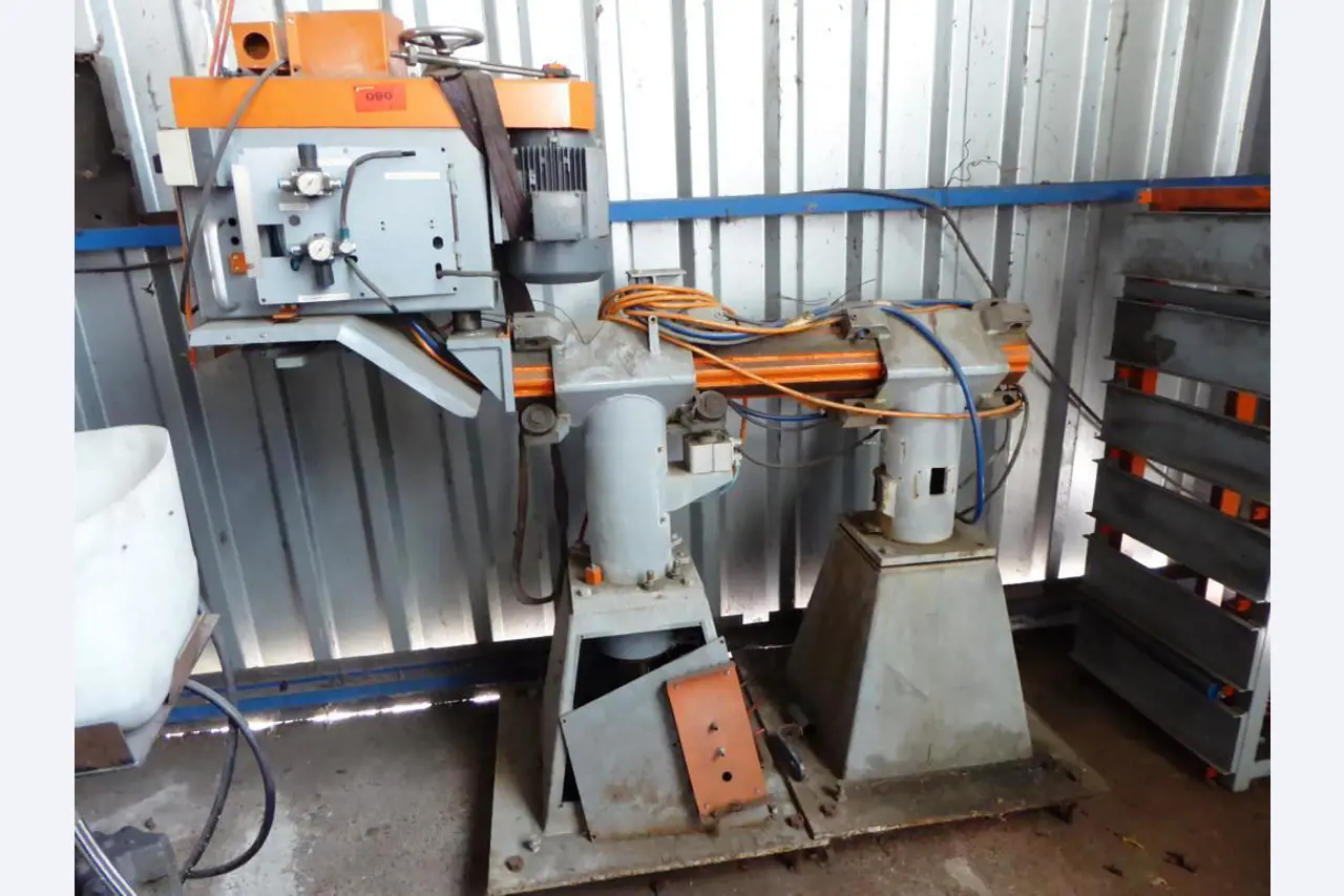 gebrauchte Metallbearbeitungsmaschinen-1