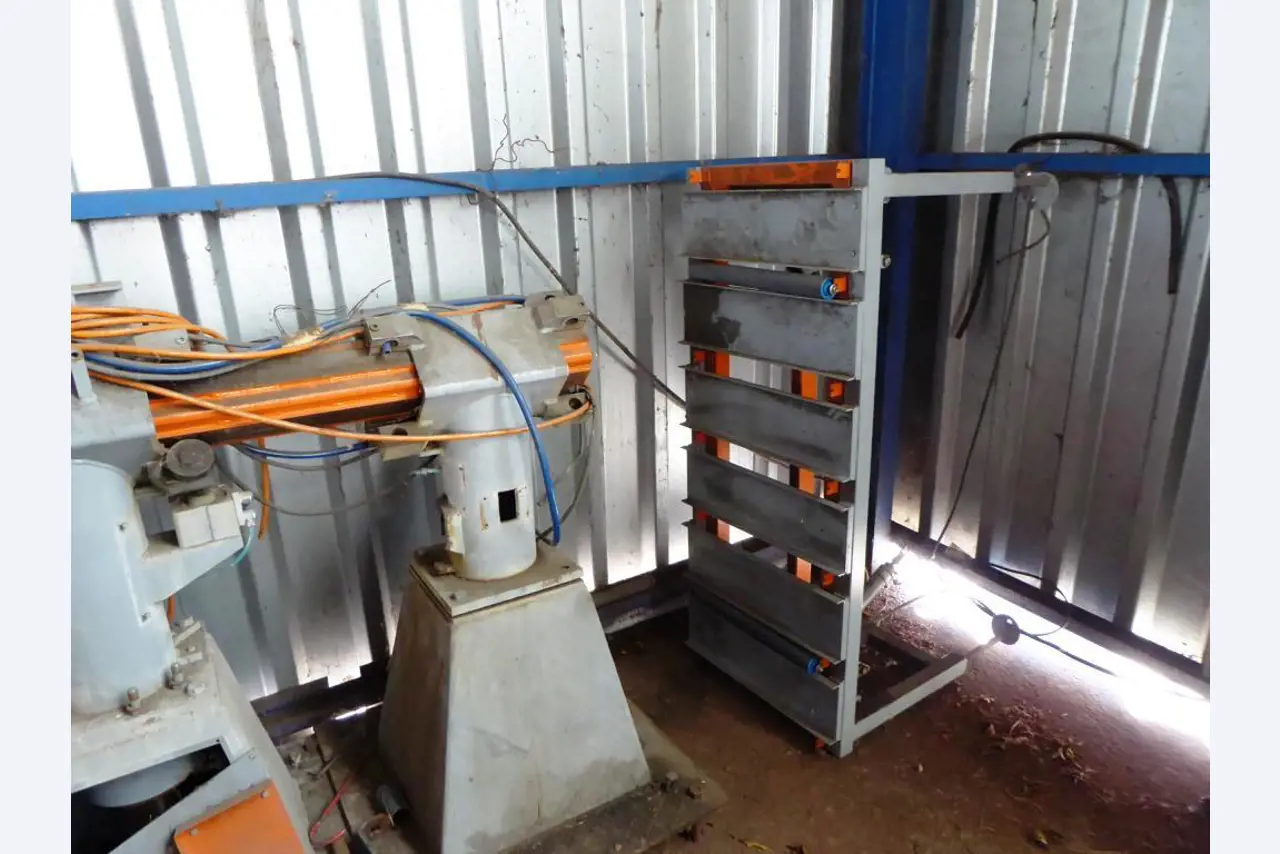 gebrauchte Metallbearbeitungsmaschinen-3