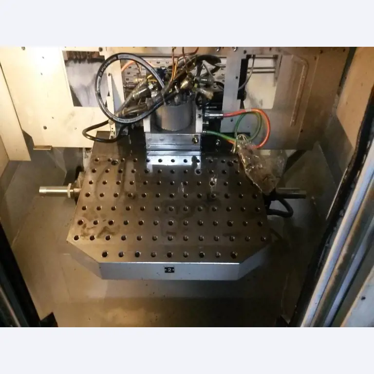 maquinaria de torneado y rectificado de alta precisión así como sistemas de automatización del sector de automoción-13