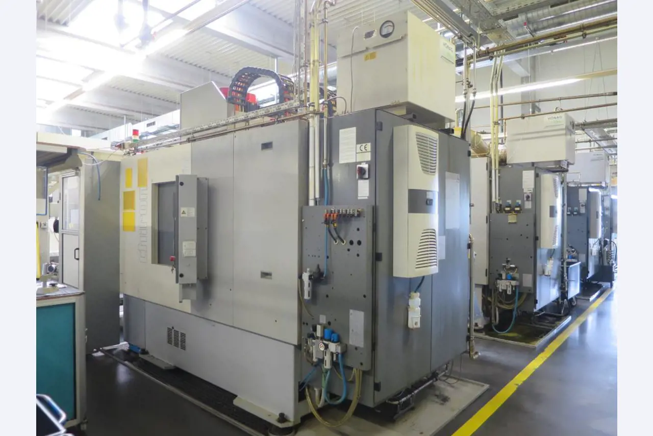 maquinaria de torneado y rectificado de alta precisión así como sistemas de automatización del sector de automoción-2