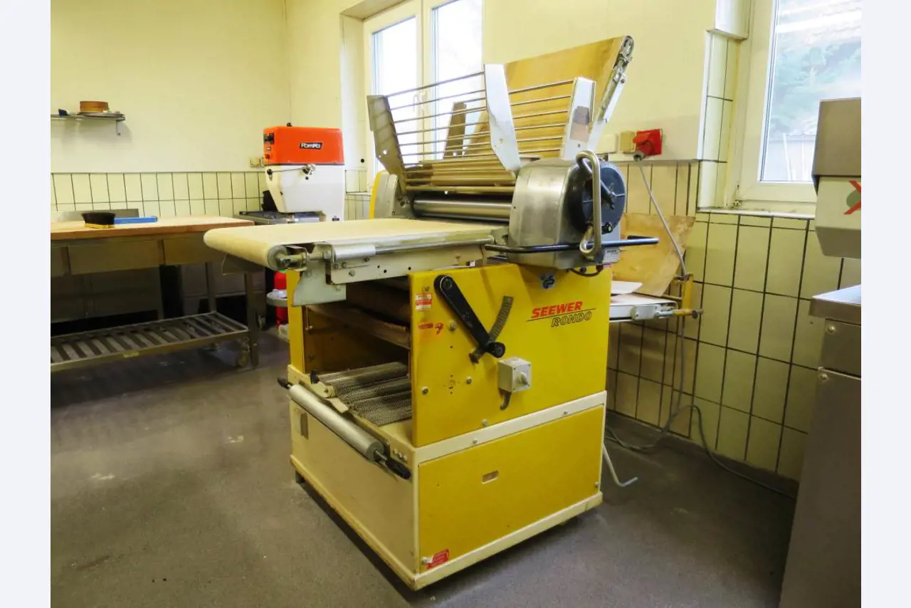 bakery machines, flour silo units, baking and cooling lines-1