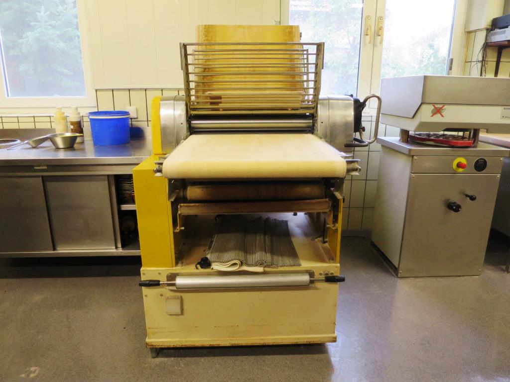 bakery machines, flour silo units, baking and cooling lines-3