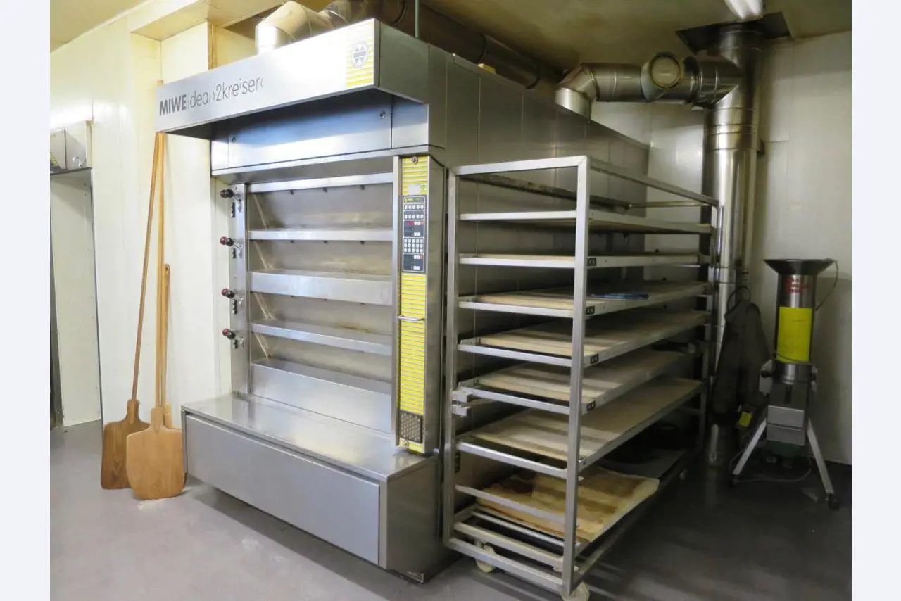 bakery machines, flour silo units, baking and cooling lines-1