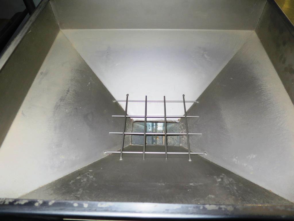 bakery machines, flour silo units, baking and cooling lines-3