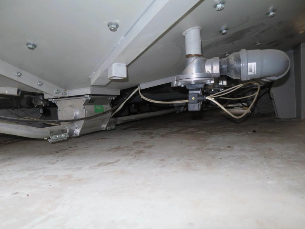 bakery machines, flour silo units, baking and cooling lines-5