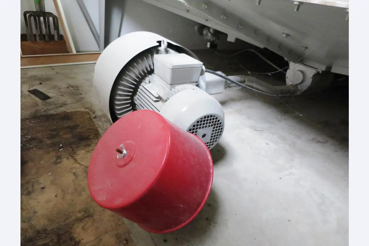bakery machines, flour silo units, baking and cooling lines-6