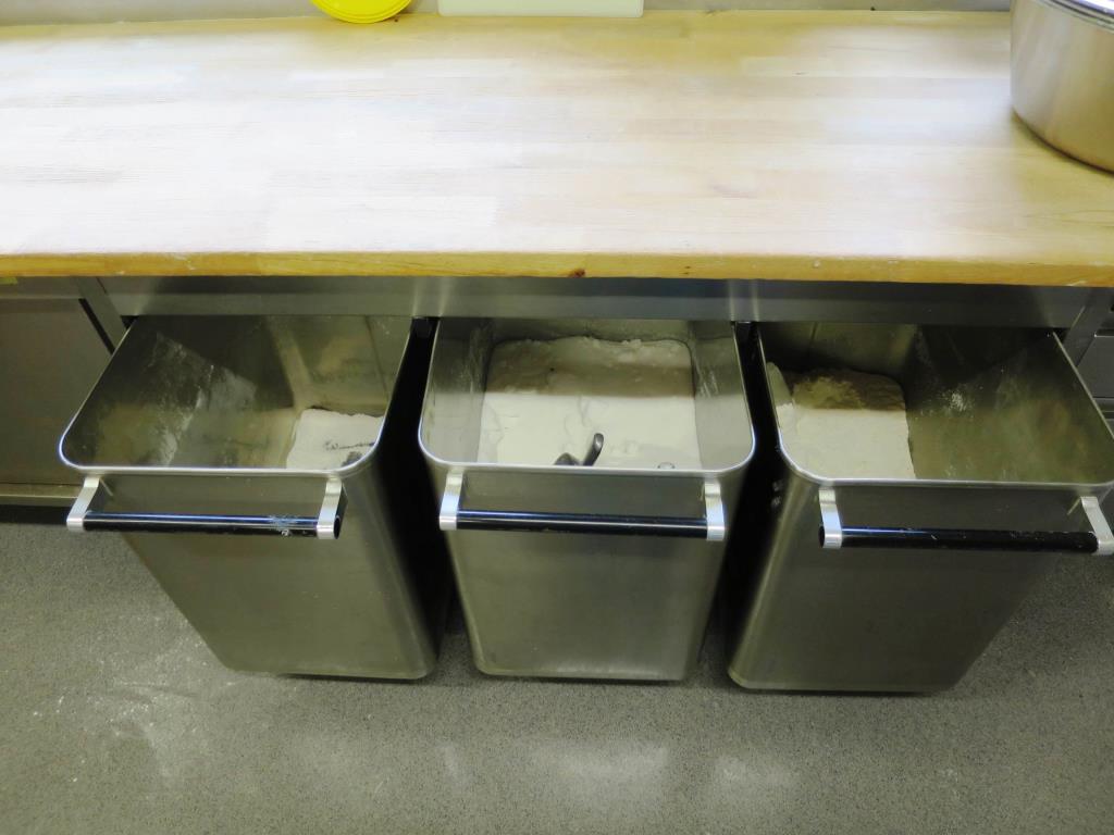 Pekarski stroji, silosi za moko, sistemi za peko in hlajenje-3