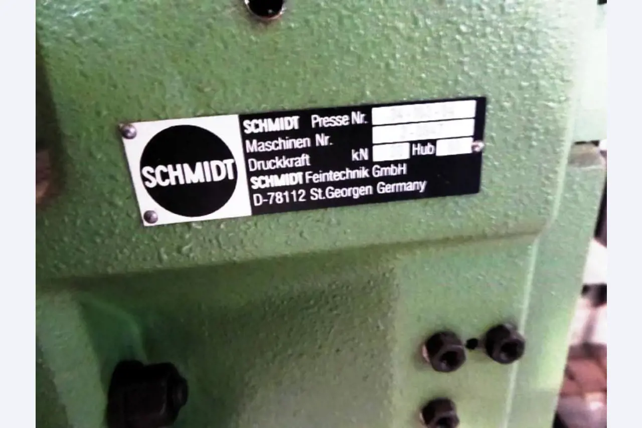 Metal processing and waistbelts production machines   -4