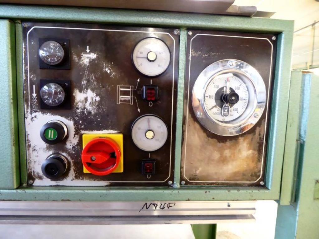 Metal processing and waistbelts production machines   -2