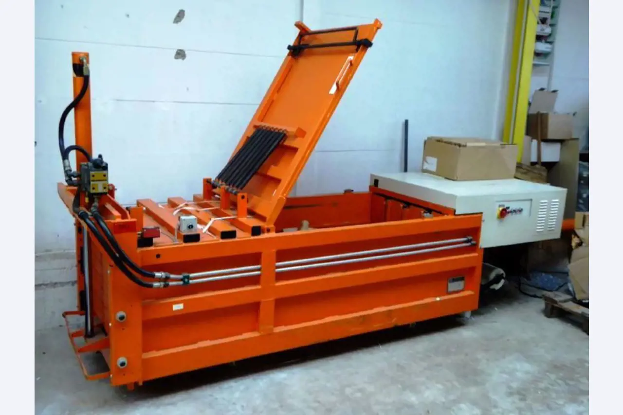 Metal processing and waistbelts production machines   -1