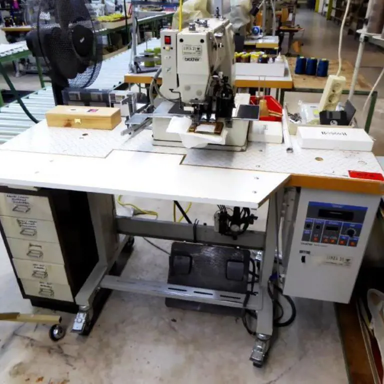 Industrienähmaschine Brother BAS-304A-111