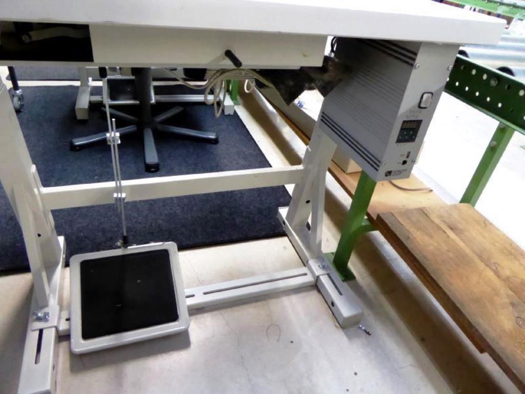 Maschinen zur Gürtelherstellung und Metallbearbeitung -3